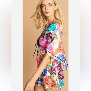 🍀 TRINA TURK Floral Multicolor Tunic Swim Cover-Up